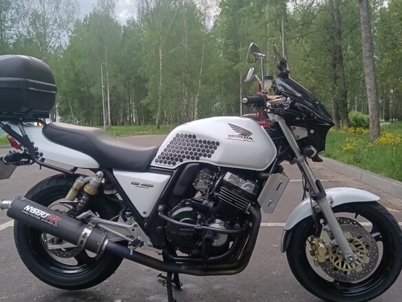 1996 Honda CB 400 Super Four, белый, 320000 рублей - вид 3