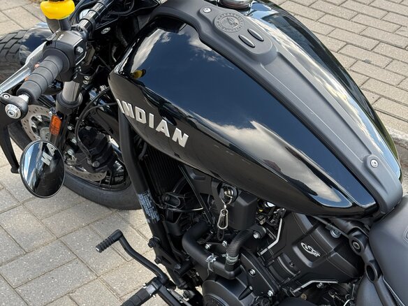 2024 Indian Scout, чёрный, 1390000 рублей - вид 12