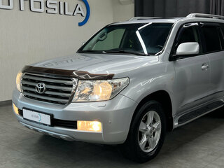 2011 Toyota Land Cruiser 200 Series, серебристый, 2800000 рублей, вид 5