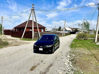 2009 Honda Stream II Рестайлинг, чёрный, 1159000 рублей, вид 1