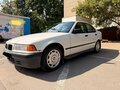 1993 BMW 3 серии 316i III (E36), белый, 320000 рублей - вид 1