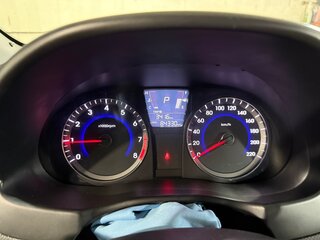 2013 Hyundai Solaris I, фиолетовый, 800000 рублей, вид 5