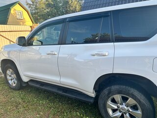 2018 Toyota Land Cruiser Prado 150 Series Рестайлинг 2, белый, 4200000 рублей, вид 3
