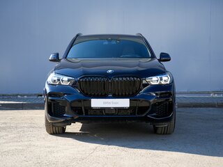 2021 BMW X5 40i IV (G05/G18), чёрный, 9800000 рублей, вид 3
