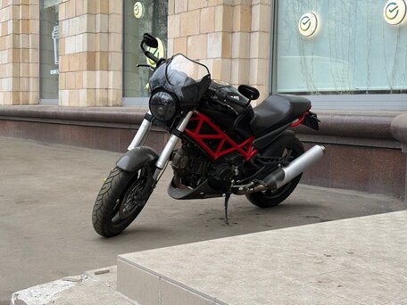 2006 Ducati Monster 695, чёрный, 320000 рублей, вид 1