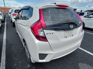 2016 Honda Fit III, белый, 750000 рублей, вид 4