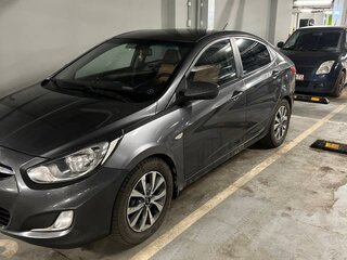 2012 Hyundai Solaris I, серый, 650000 рублей, вид 1