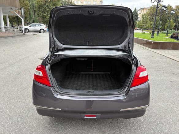 2010 Nissan Teana II (J32), серый, 700000 рублей - вид 4