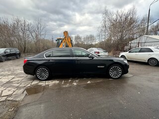 2010 BMW 7 серии Long 750Li xDrive V (F01/F02/F04), чёрный, 1200000 рублей, вид 3