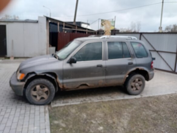 2001 Kia Sportage I, серый, 155000 рублей - вид 3