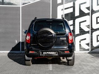 2016 Chevrolet Niva I Рестайлинг, чёрный, 670000 рублей, вид 4