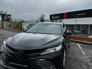 2019 Toyota Camry VIII (XV70), чёрный, 2550000 рублей, вид 1