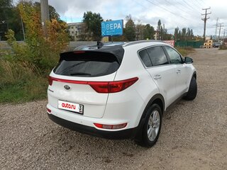2017 Kia Sportage IV, белый, 1700000 рублей, вид 4