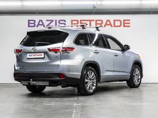 2014 Toyota Highlander III (XU50), серебристый, 2830000 рублей, вид 5