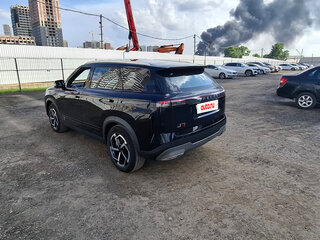 2025 Jaecoo J7 I, чёрный, 2399000 рублей, вид 5