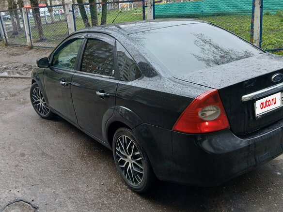 2009 Ford Focus II Рестайлинг, чёрный, 600000 рублей - вид 6