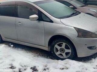 2003 Mitsubishi Grandis I, серый, 570000 рублей, вид 2