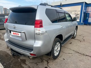 2010 Toyota Land Cruiser Prado 150 Series, серебристый, 2800000 рублей, вид 3