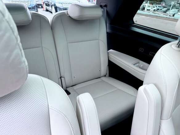 2024 Li Auto (Lixiang) L9 52.3 kWh I Рестайлинг, чёрный - вид 11
