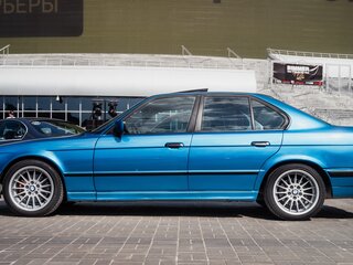 1989 BMW 5 серии 524d III (E34), голубой, 500000 рублей, вид 3