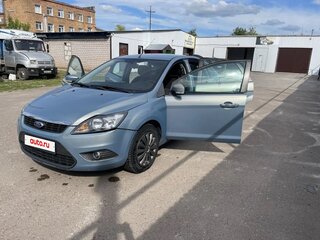 2010 Ford Focus II Рестайлинг, серый, 700000 рублей, вид 1