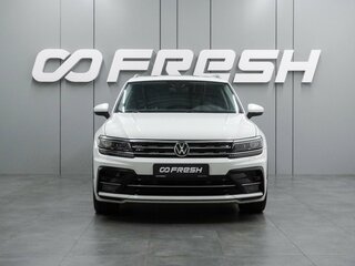 2019 Volkswagen Tiguan II, белый, 2419000 рублей, вид 3