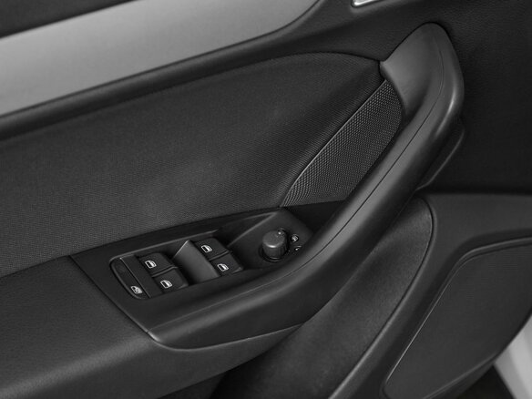 2014 Audi Q3 I (8U), белый - вид 12