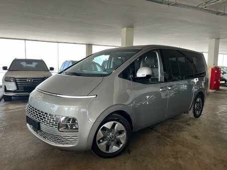 2024 Hyundai Staria I, серый, 4999000 рублей, вид 1