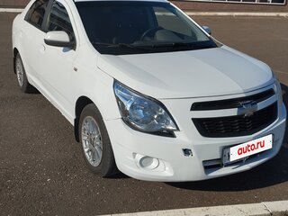 2013 Chevrolet Cobalt II, белый, 450000 рублей, вид 2