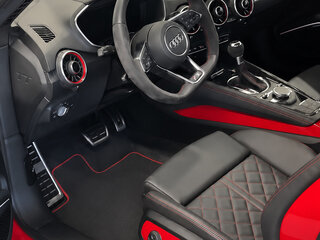 2022 Audi TTS III (8S) Рестайлинг, красный, 6500000 рублей, вид 2