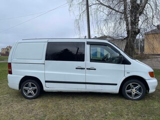 2001 Mercedes-Benz Vito I (W638), белый, 850000 рублей, вид 3
