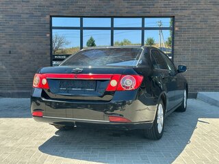 2011 Chevrolet Epica V250 Рестайлинг, чёрный, 530000 рублей, вид 4