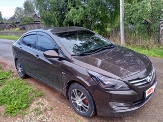 2015 Hyundai Solaris I Рестайлинг, коричневый, 955000 рублей, вид 4