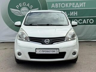 2011 Nissan Note I Рестайлинг, белый, 620000 рублей, вид 3
