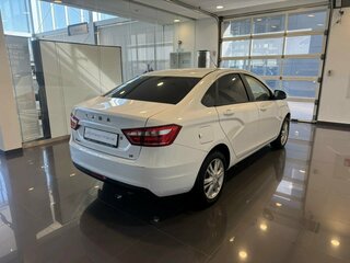 2017 Lada (ВАЗ) Vesta I, белый, 590000 рублей, вид 4