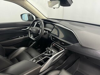 2021 Geely Tugella (Xingyue) I, чёрный, 2349360 рублей, вид 4