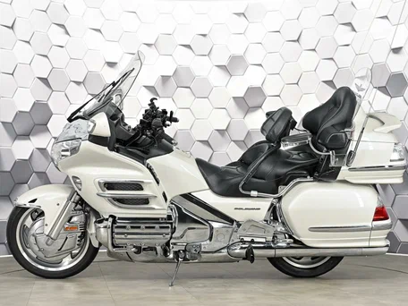 2008 Honda GL 1800 Gold Wing, белый, 1197000 рублей, вид 4