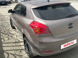 2008 Kia Ceed I, коричневый, 550000 рублей, вид 3