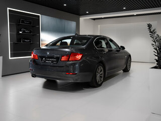 2015 BMW 5 серии 528i xDrive VI (F10/F11/F07) Рестайлинг, серый, 1995000 рублей, вид 5