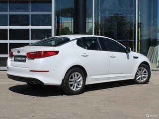 2014 Kia Optima III Рестайлинг, белый, 1000000 рублей, вид 5