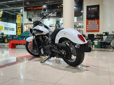 2024 Indian Scout, белый, 1620000 рублей, вид 3