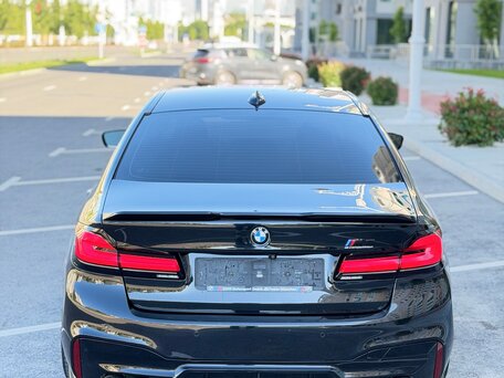 2019 BMW 5 серии 530i xDrive VII (G30/G31/G38), чёрный, 3900000 рублей, вид 4