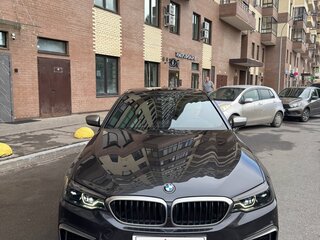 2020 BMW 5 серии M550d xDrive VII (G30/G31/G38), серый, 7000000 рублей, вид 3