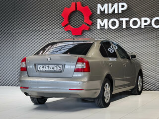 2010 Skoda Octavia II (A5) Рестайлинг, серый, 599000 рублей, вид 4