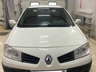 2008 Renault Megane II Рестайлинг, белый, 285000 рублей, вид 1