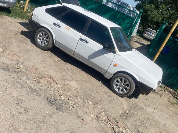 2002 Lada (ВАЗ) 2109, белый, 85000 рублей - вид 20