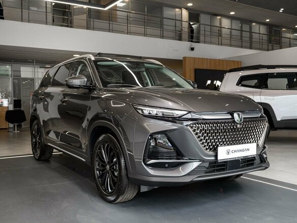 2026 Changan CS75 Pro, серый, 3055000 рублей - вид 5