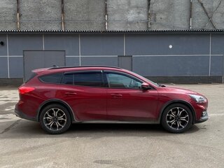 2019 Ford Focus Active IV, красный, 1900000 рублей, вид 5