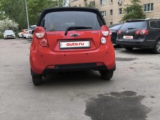 2013 Chevrolet Spark III, красный, 555000 рублей, вид 4