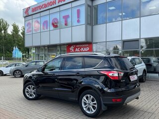 2018 Ford Kuga II Рестайлинг, чёрный, 1890000 рублей, вид 3